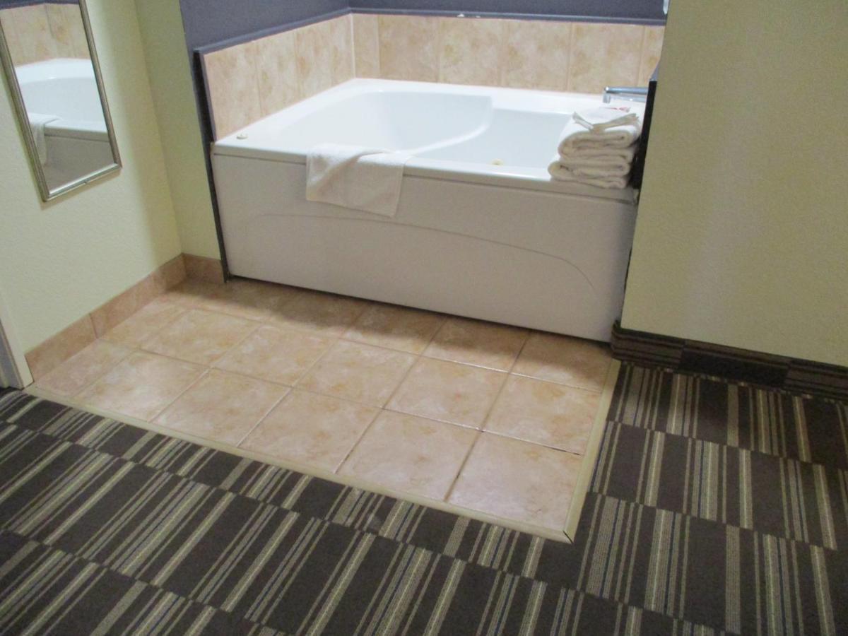 Microtel Inn And Suites - Inver Grove Heights Dış mekan fotoğraf