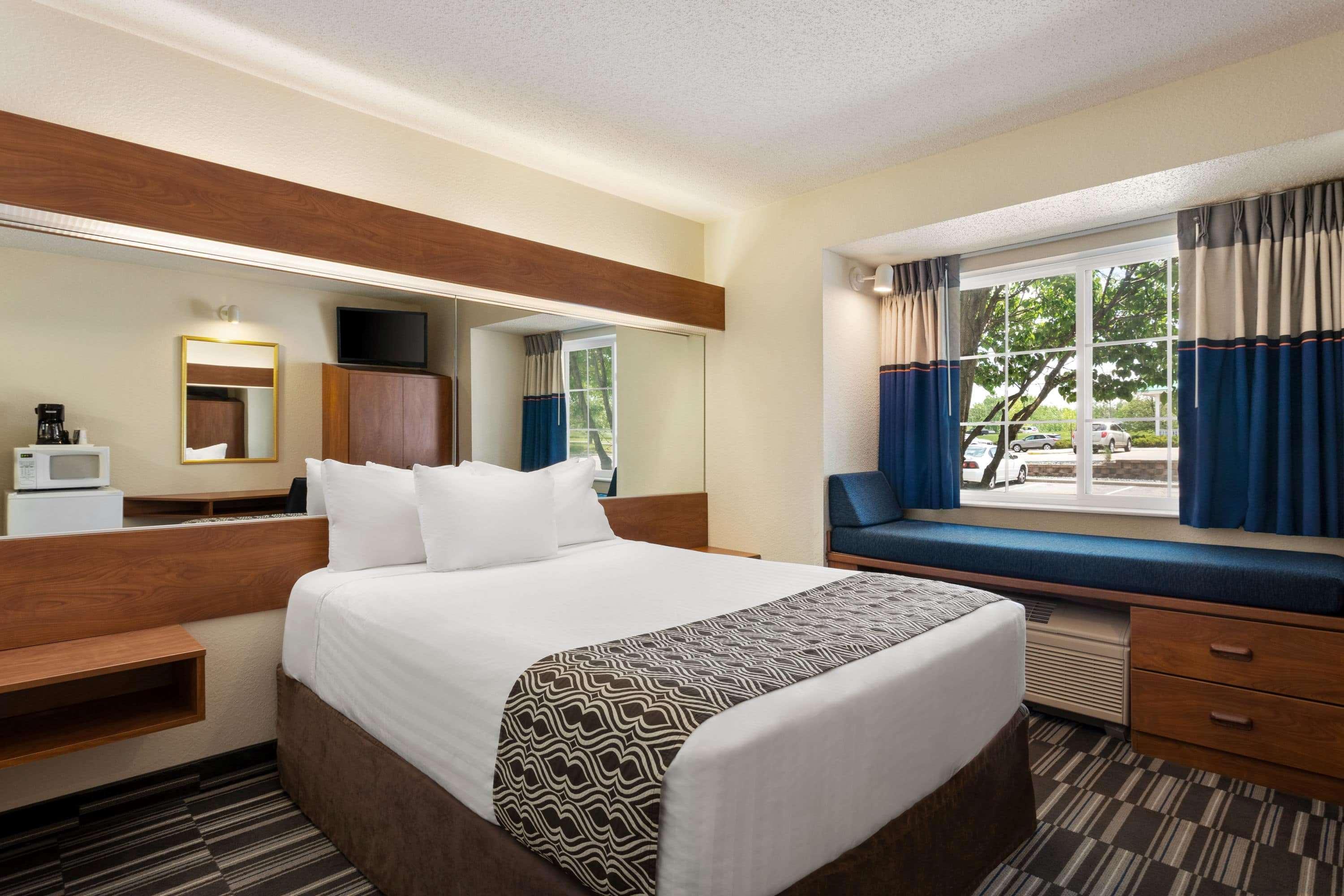 Microtel Inn And Suites - Inver Grove Heights Dış mekan fotoğraf